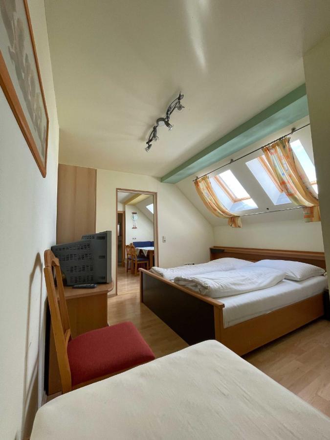 Vural Rooms 格明德 外观 照片